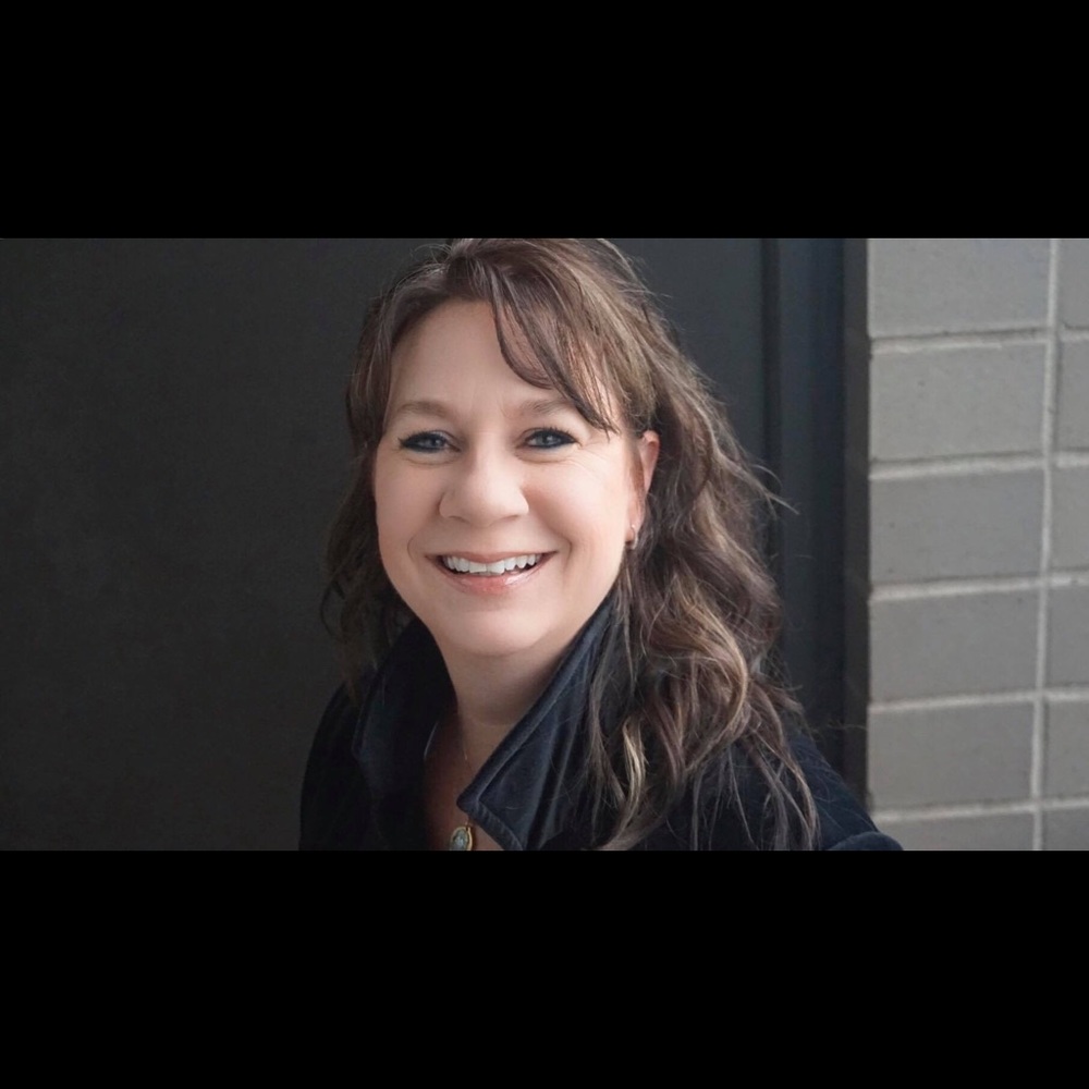 Meet your Posher, Daina